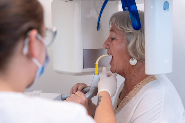 Best Broken or Chipped Tooth Repair in Lawrencevle, IL