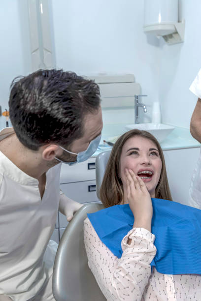 Best Knocked-Out Tooth (Avulsed Tooth) Treatment in Lawrencevle, IL